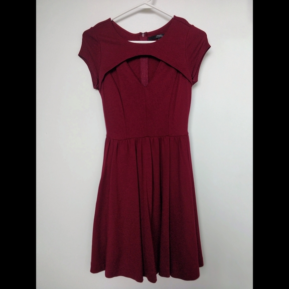 Guess red skater dress - Picture 3 of 4